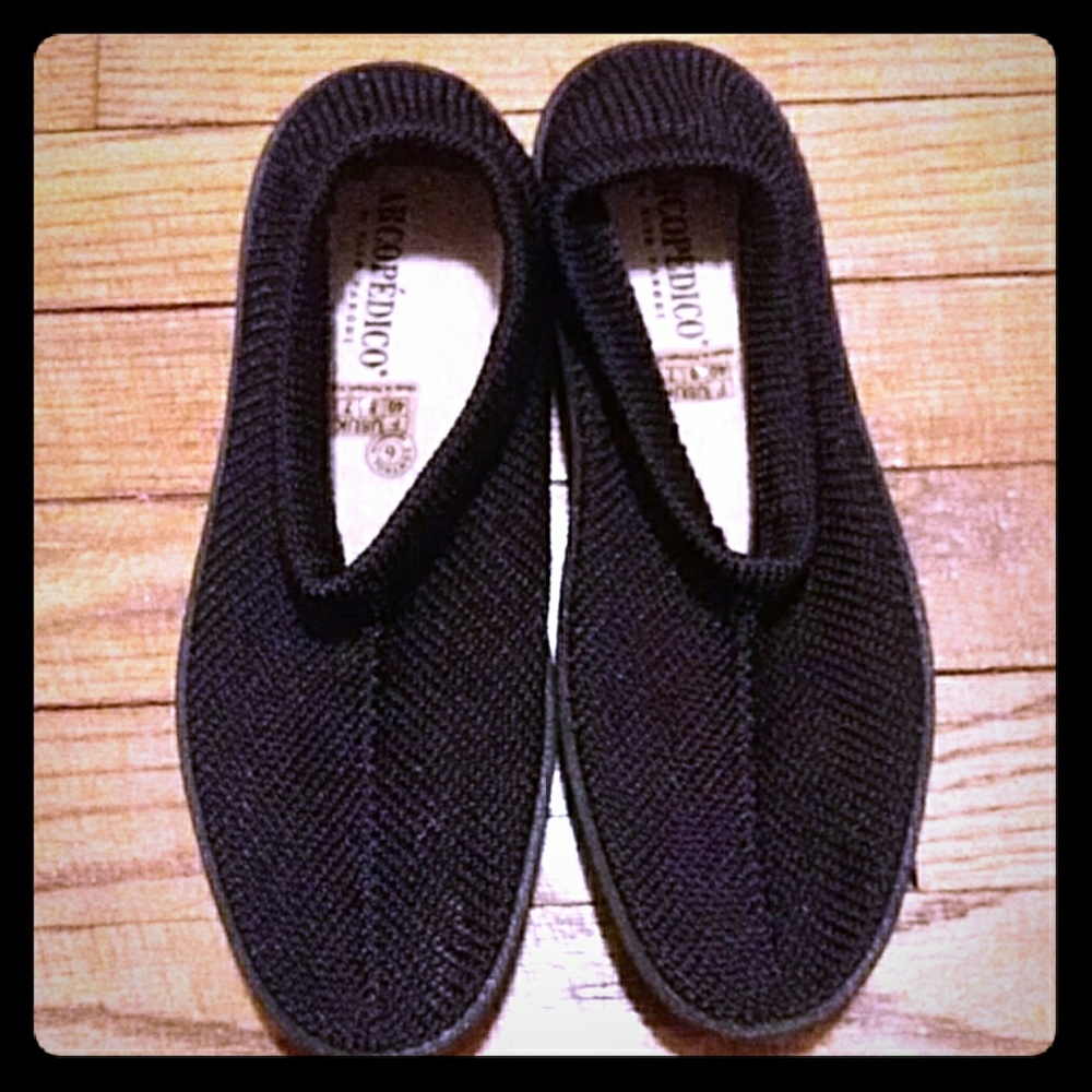 🌻💛Excellent Knitted Nylon Flats🌻💛